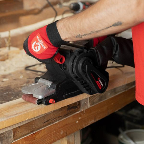 Купить Шліфмашина стрічкова 1010 Вт, 120-380 м/хв. 76*533 мм