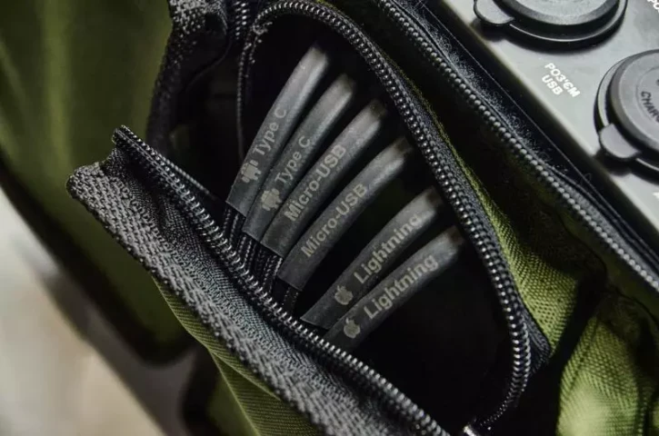 Купити Зарядна станція Bandera Power 255S 943 Вт/год 255 000 мАг зі швидкою зарядкою