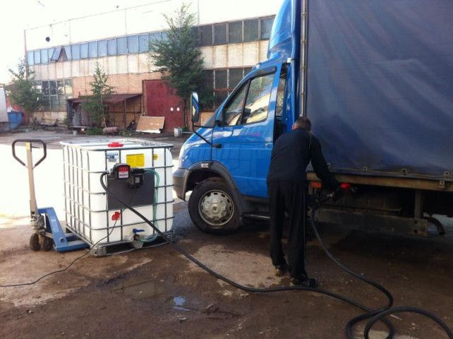 Купити Міні АЗС на базі єврокубу VSO 220 В