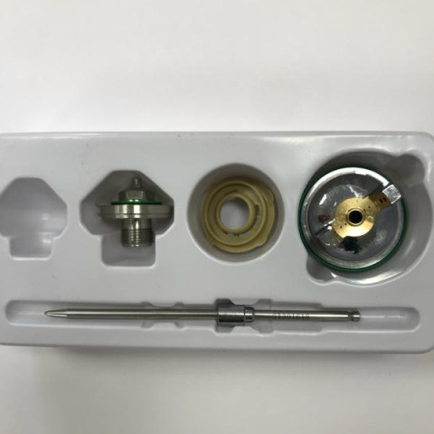 Купить Форсунка для краскопультів ST-3000, діаметр 1,8 мм AUARITA NS-ST-3000-1.8