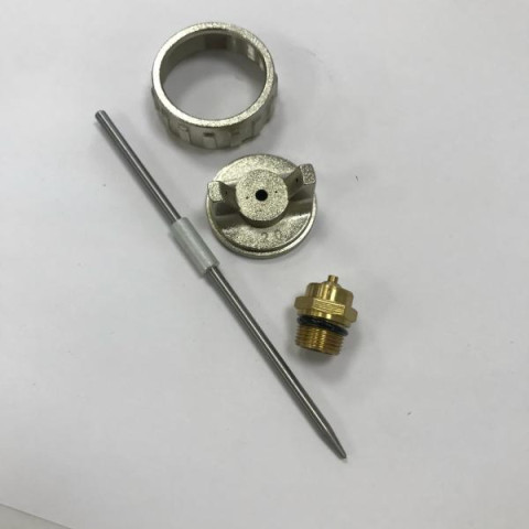 Купити Форсунка змінна 2мм для краскопультів S-990 AUARITA NS-S-990-2.0