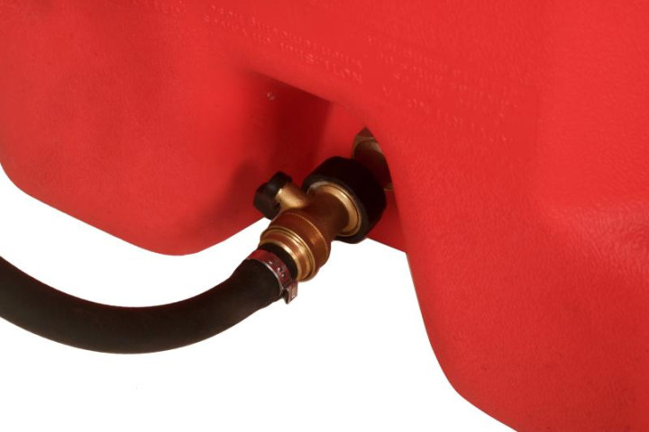 Купить Мобільна каністра 50 л з ручним насосом БЕНЗА GC-53