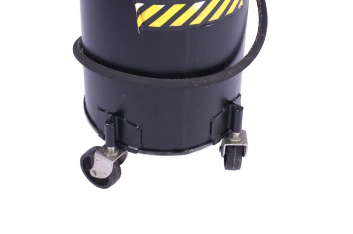 Купить Нагнітач мастила PROLUBE VGP-15, ручний, з колесами 15 кг