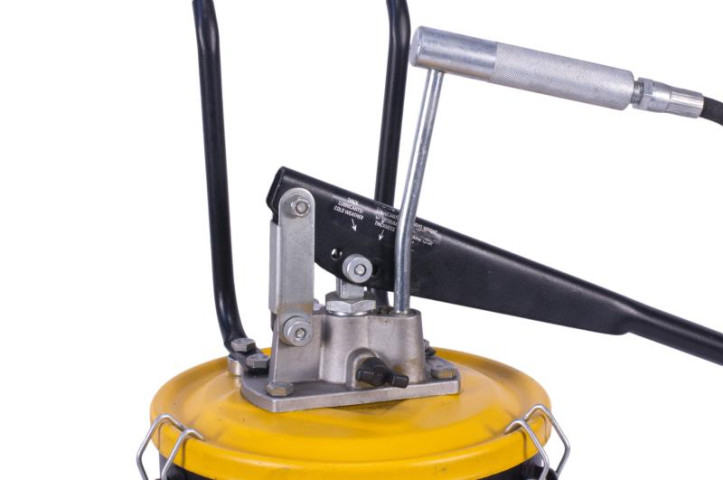 Купить Нагнітач мастила PROLUBE VGP-15, ручний, з колесами 15 кг