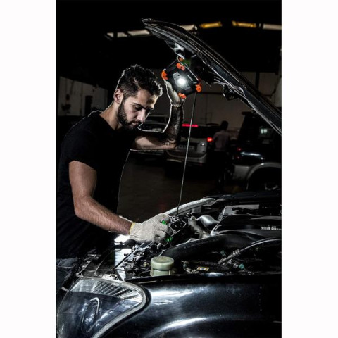 Купити Акумуляторний прожектор, світлодіодний LED-550, 10W COB, 1000 люмен