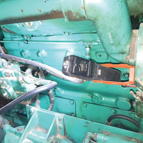 Купити Світлодіодний акумуляторний ліхтар з магнітом, 10W COB, 500 люмен, LED-396