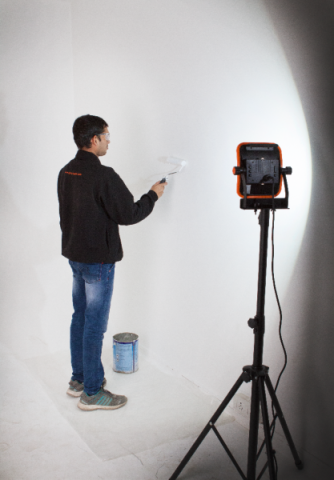 Купить Поворотний LED прожектор LED-670, 30-W, 2800 люмен