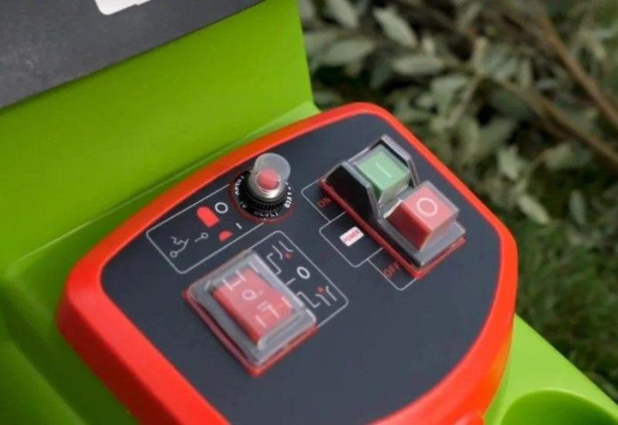 Купити Садовий подрібнювач Zipper ZI-GHAS2800