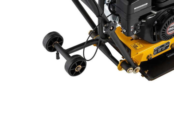 Купить Бензиновая виброплита Lumag RPi12 (10,5кН)