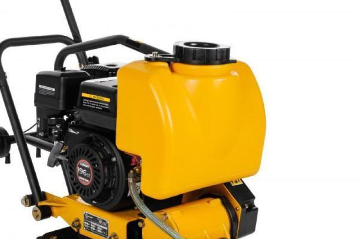 Купить Бензиновая виброплита Lumag RPi12 (10,5кН)