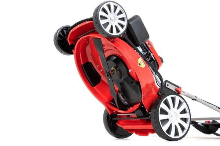 Купити Газонокосилка бензиновая Faworyt SHA51N196L-4W1