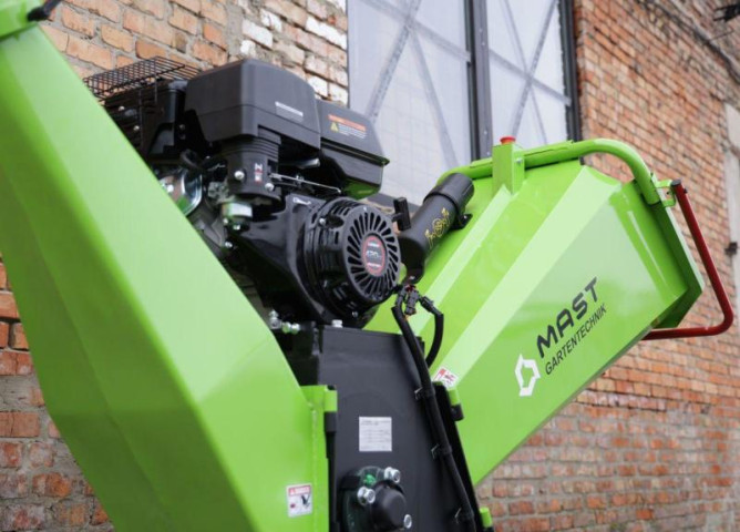 Купить Садовый измельчитель MAST Gartentechnik P4206