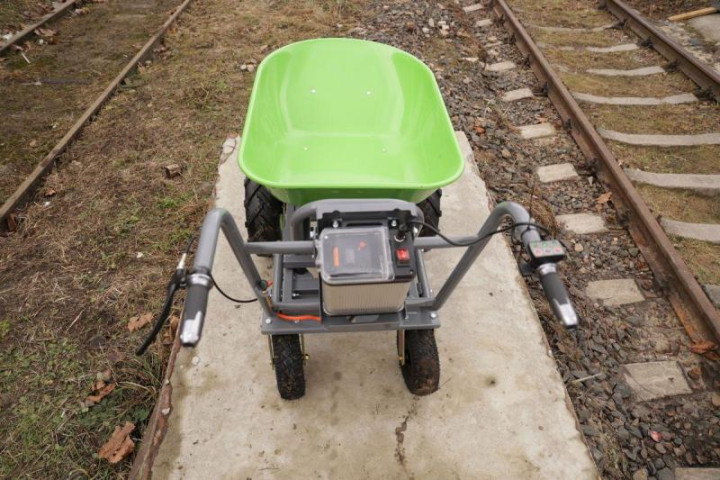 Купити Аккумуляторная тачка MAST EWD300B