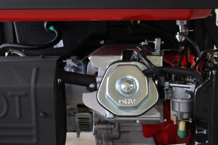 Купити Бензиновый генератор MAST GROUP RD6500E + газовая плитка Orcamp CK-505 + 4 газовых картриджа 400 мл