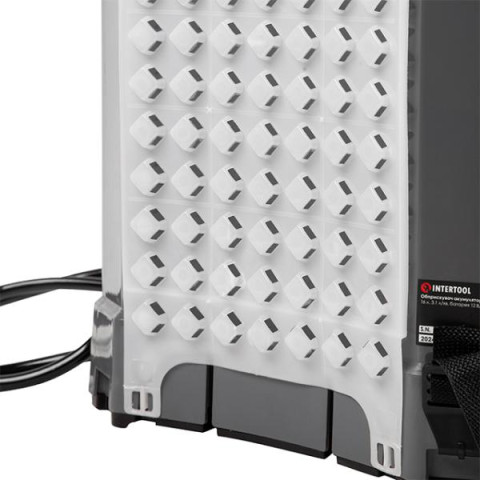 Купить Обприскувач акумуляторний ранцевий 16 л, 3.1 л/хв, батарея 12 В/8 Аг