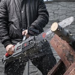 Купить Пила ланцюгова електрична 2400 Вт, шина 40 см, плавний пуск, прямий двигун