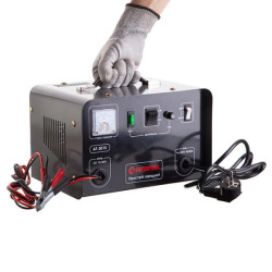 Купить Пристрій зарядний 12/24 В, 0,6 кВт, 30 А, 20-400 Аг