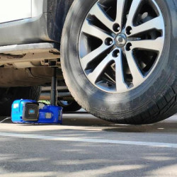 Купить Набір 2 в 1 домкрат електрогідравлічний 135-360мм, 12В, 13А, 2т + компресор 12В, 10А, 35л / хв