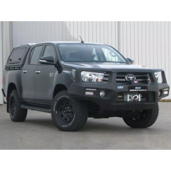Купити Передній захист Smartbar для Toyota HILUX 2015+ місце під лебідку