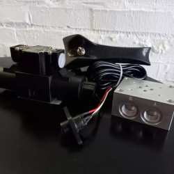 Купити Комплект управління Dragon Winch DWHI 12000/16000/20000
