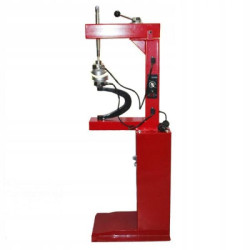 Купити Вулканізатор з гвинтовим притиском, 2 пластини, (6 форм) TORIN TRAD004