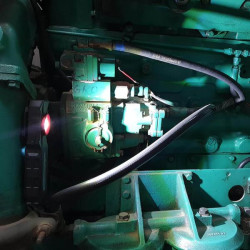 Купити Світлодіодний акумуляторний ліхтар з магнітом, 10W COB, 500 люмен, LED-396