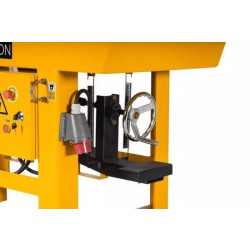 Купить Станок для резки кирпича Lumag ZS-700PRON