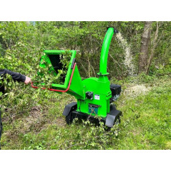 Купити Садовый измельчитель Zipper ZI-HAEK15000