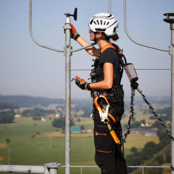 Купити Пояс лямковий SKYLOTEC IGNITE PROTON WIND / G-1132-W-XS/M