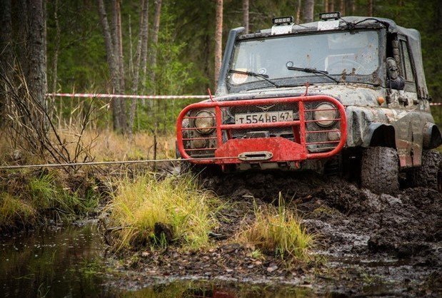 Як використовувати лебідки автомобільні електричні
