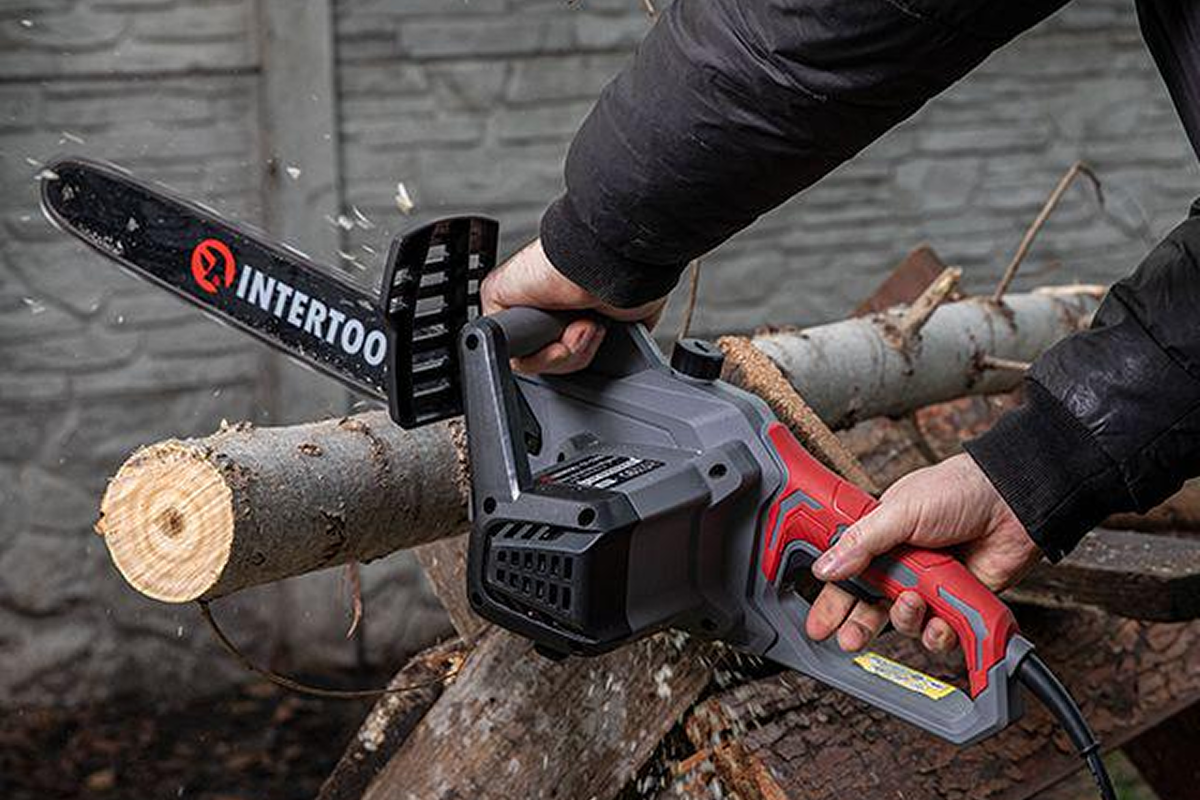 Ланцюгова пила Як вибрати ланцюгову пилу в Україні